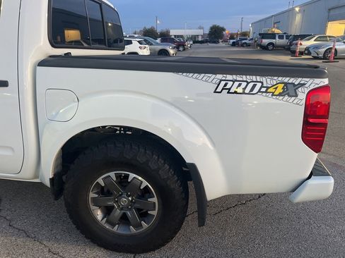 Used 2019 Nissan Frontier S image 7