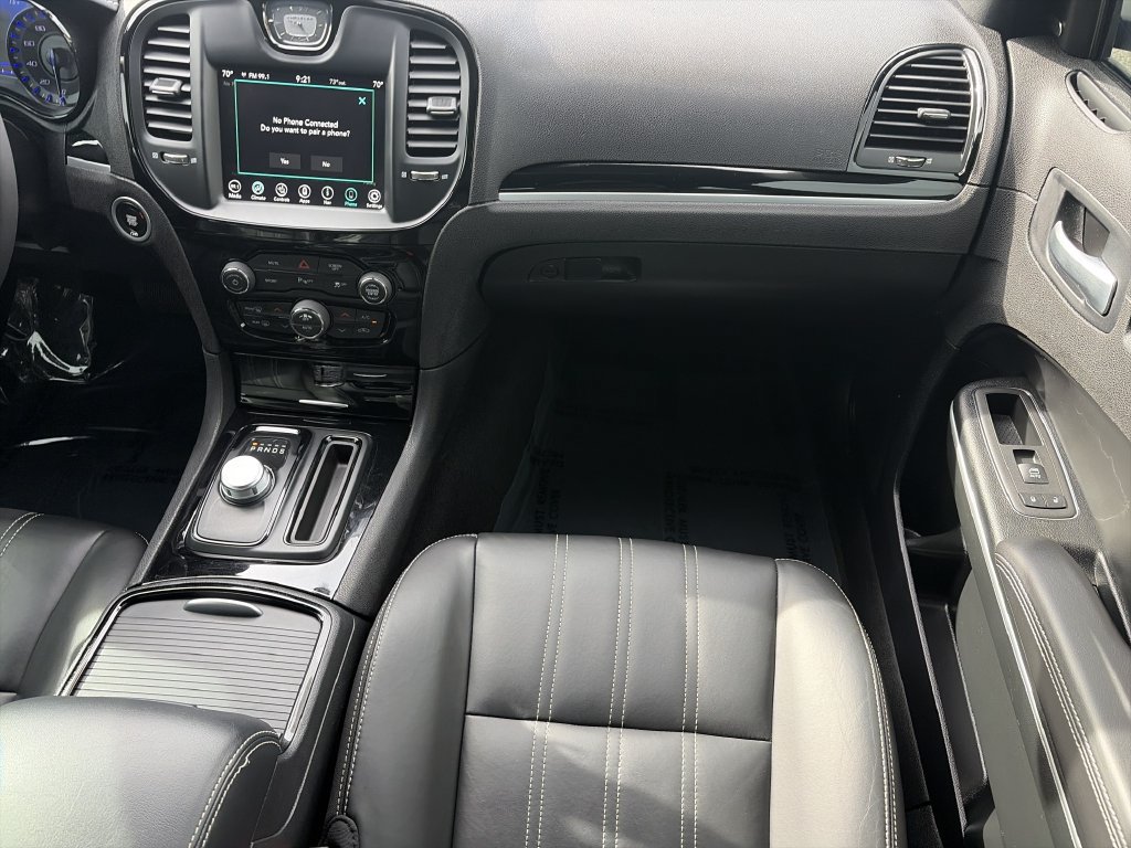 Used 2023 Chrysler 300 S RWD image 16