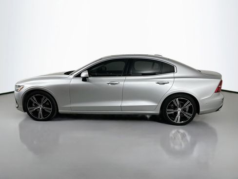 Used 2022 Volvo S60 B5 Inscription w/ Advanced Package AWD/4WD image 9