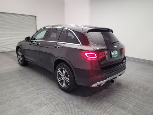 Used 2021 Mercedes-Benz GLC 300 4MATIC image 5