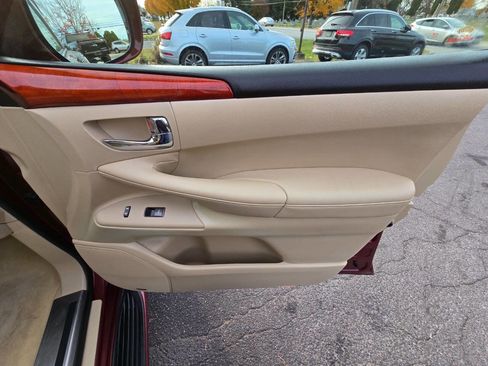 Used 2008 Lexus LX 570 4WD image 39