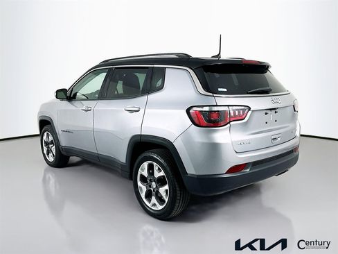 Used 2018 Jeep Compass Limited AWD/4WD image 7