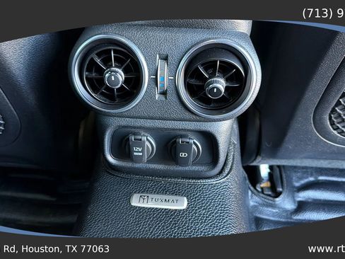 Used 2019 Kia Stinger GT image 32