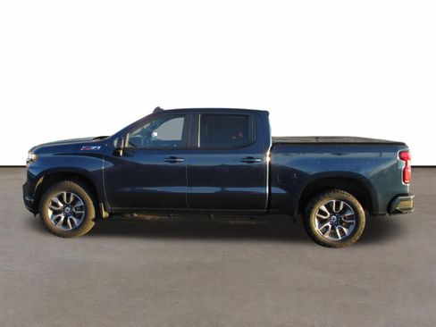 Used 2020 Chevrolet Silverado 1500 RST image 2
