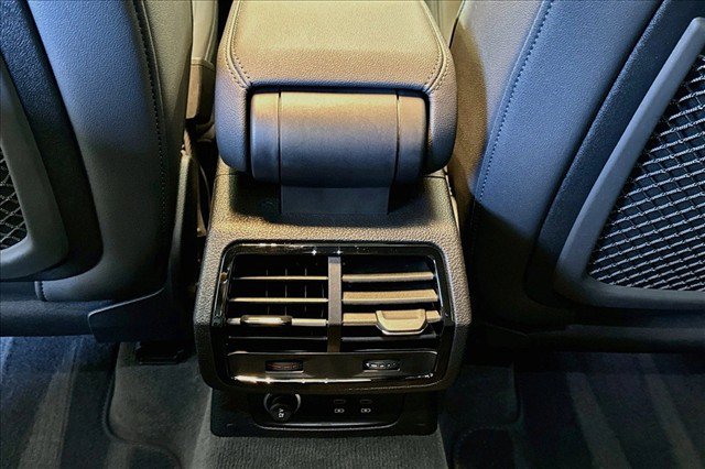 Used 2025 Audi Q3 2.0T Premium w/ Convenience Plus Package AWD/4WD image 24