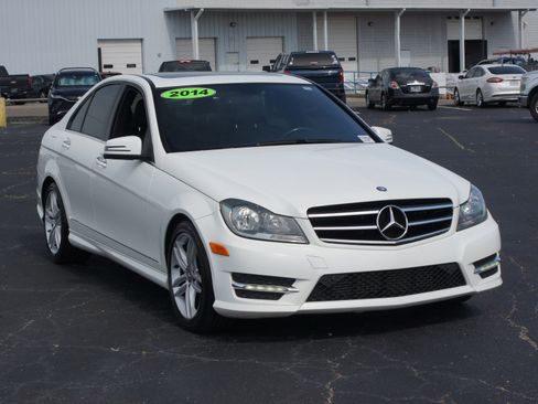 Used 2014 Mercedes-Benz C 250 Sedan image 18