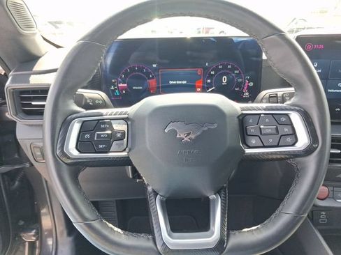 Used 2024 Ford Mustang Coupe RWD image 11