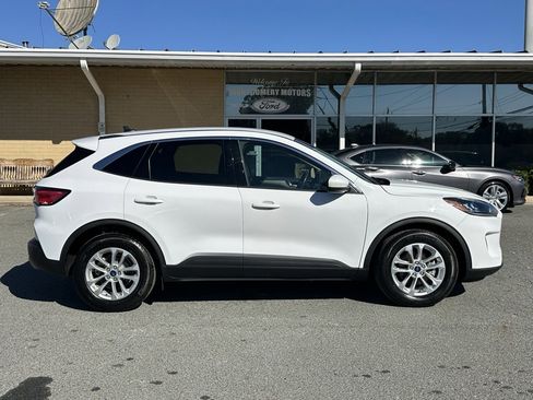 Used 2021 Ford Escape SE w/ Convenience Package image 10