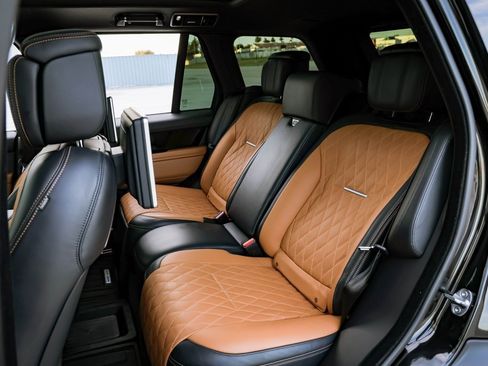 Used 2020 Land Rover Range Rover SV Autobiography Dynamic image 37