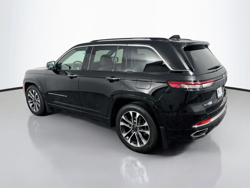 Used 2022 Jeep Grand Cherokee Overland AWD/4WD image 5