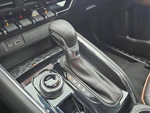 Used 2024 GMC Canyon AT4 w/ AT4 Premium Package image 28