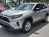 Used 2022 Toyota RAV4 LE image 3