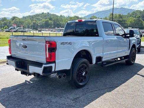 Used 2025 Ford F250 Lariat w/ Lariat Ultimate Package AWD/4WD image 8