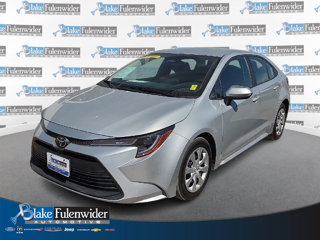 Used 2024 Toyota Corolla LE FWD image 1