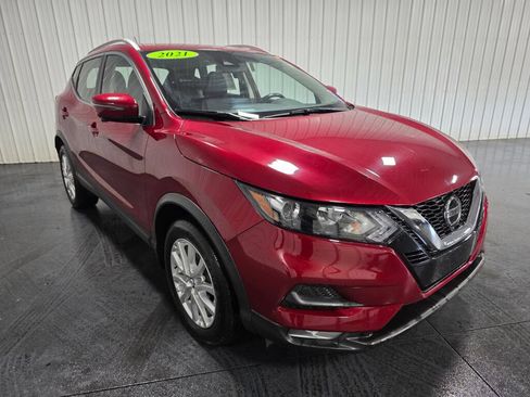 Used 2021 Nissan Rogue Sport SV w/ Technology Package AWD/4WD image 2