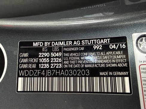 Used 2017 Mercedes-Benz E 300 image 52