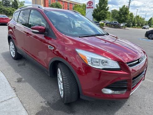 Used 2014 Ford Escape Titanium AWD/4WD image 2
