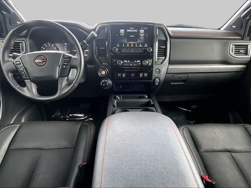 Used 2023 Nissan Titan PRO-4X w/ Pro-4x Convenience Package AWD/4WD image 16