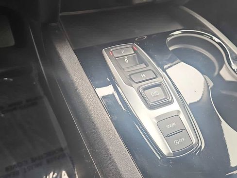 Used 2019 Honda Pilot Touring image 22