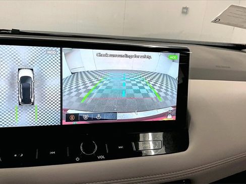 New 2025 Nissan Rogue SL image 24