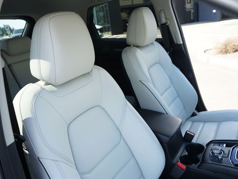 Certified 2025 MAZDA CX-5 AWD 2.5 S image 30