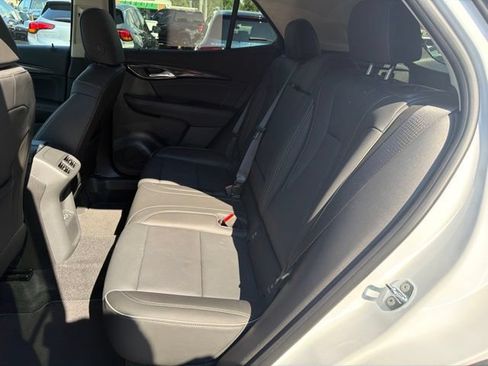 Used 2023 Buick Envision Essence AWD/4WD image 14