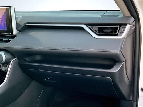 Used 2025 Toyota RAV4 LE image 24