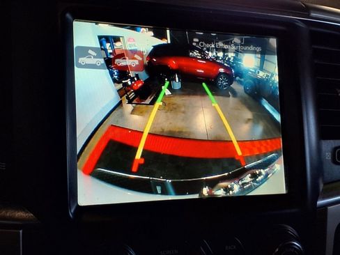 Used 2017 RAM 1500 Laramie w/ Convenience Group AWD/4WD image 22