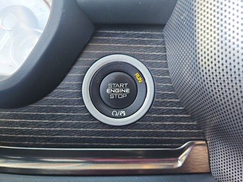 Used 2019 RAM 1500 Limited image 22