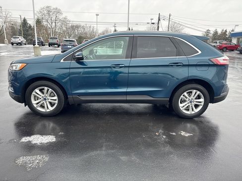Used 2020 Ford Edge SEL w/ Convenience Package image 4