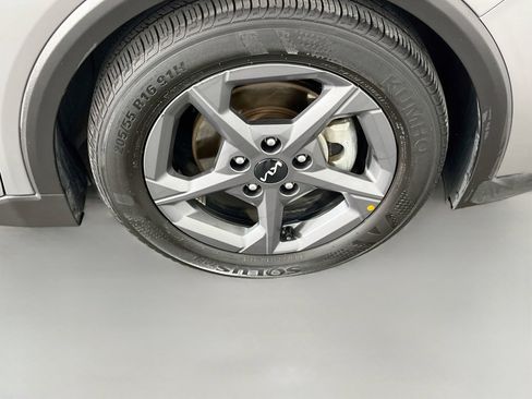 Used 2025 Kia K4 FWD image 36