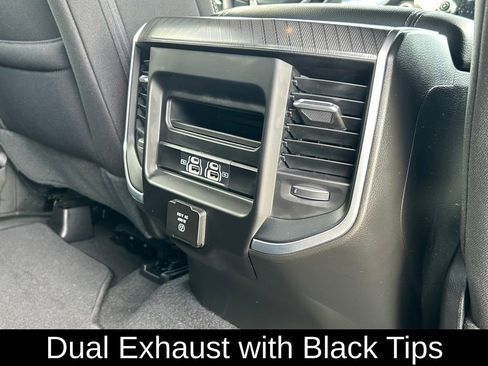 Used 2026 RAM 1500 2WD Crew Cab image 43