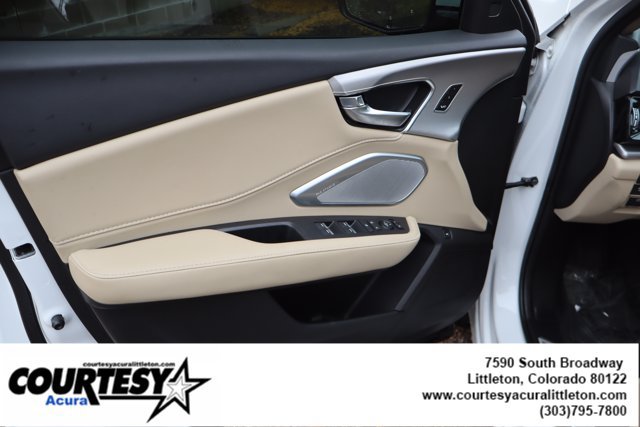Used 2023 Acura RDX w/ Technology Package AWD/4WD image 25