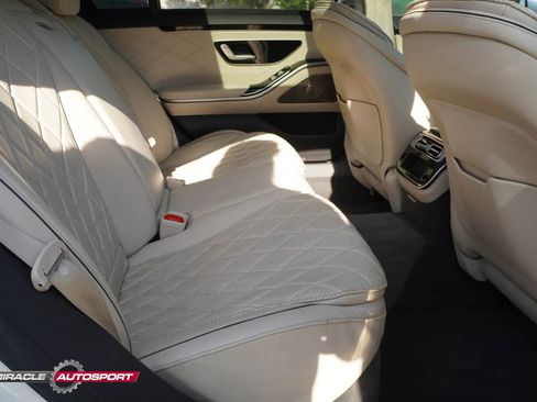Used 2021 Mercedes-Benz S 580 4MATIC Sedan image 37