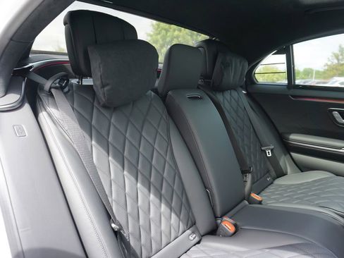 New 2026 Mercedes-Benz S 580 4MATIC Sedan image 47
