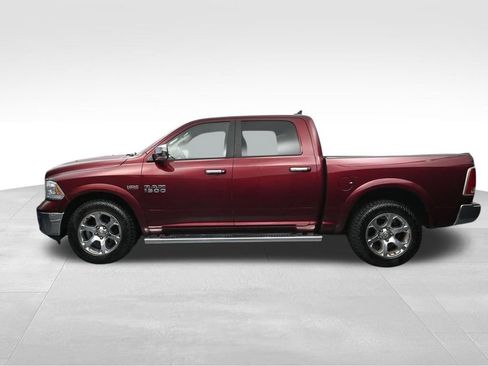 Used 2017 RAM 1500 Laramie w/ Convenience Group AWD/4WD image 2