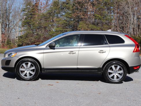 Used 2012 Volvo XC60 T6 image 35
