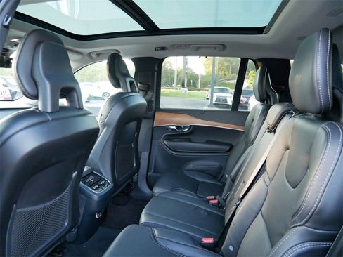 Used 2020 Volvo XC90 T6 Inscription image 9