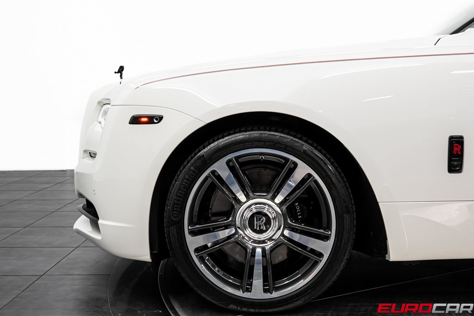 Used 2018 Rolls-Royce Wraith RWD image 10