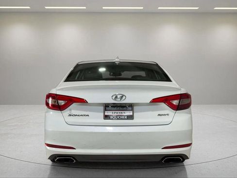 Used 2016 Hyundai Sonata Sport w/ Option Group 1V image 4