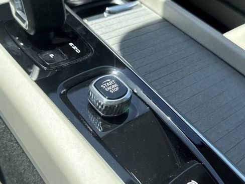 New 2025 Volvo V60 B5 Cross Country Plus w/ Protection Package Premier image 25