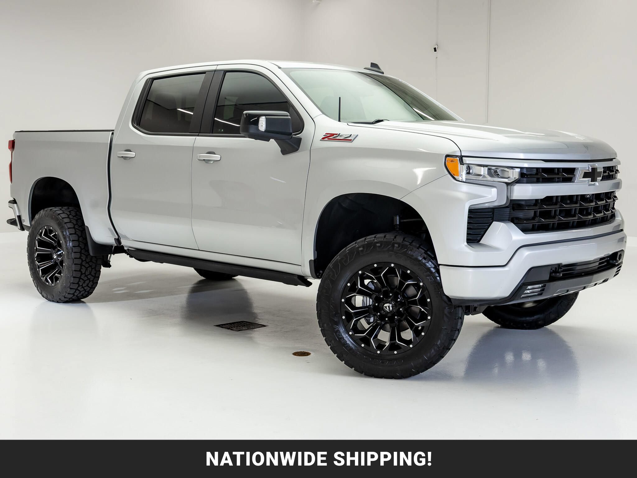 Used 2022 Chevrolet Silverado 1500 RST AWD/4WD image 1