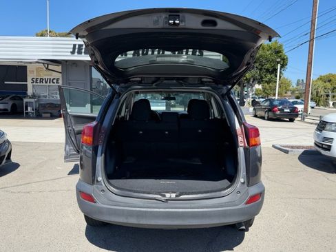 Used 2014 Toyota RAV4 XLE FWD image 17