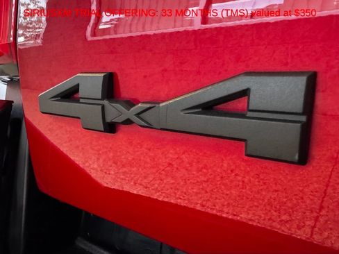 Used 2025 Toyota Tacoma SR5 AWD/4WD image 8