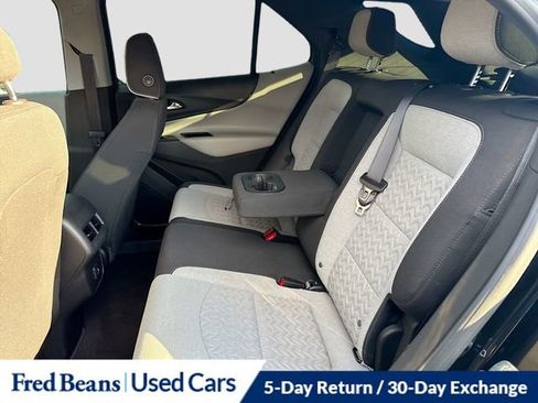Used 2022 Chevrolet Equinox LT w/ Driver Convenience Package image 24