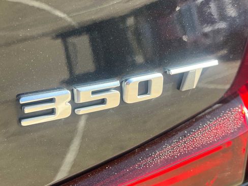 Used 2024 Cadillac XT4 Luxury w/ Cold Weather Package image 12