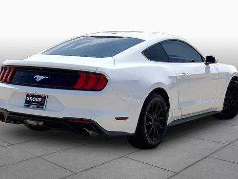 Used 2019 Ford Mustang Coupe RWD image 11