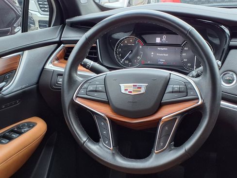 Used 2023 Cadillac XT5 Premium Luxury FWD image 23