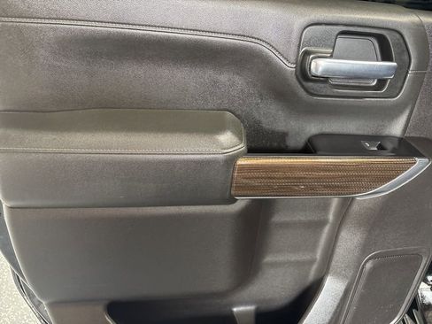 Used 2020 Chevrolet Silverado 1500 RST w/ All-Star Edition image 11