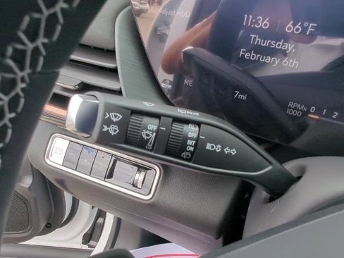 New 2025 Buick Envision Sport Touring image 34